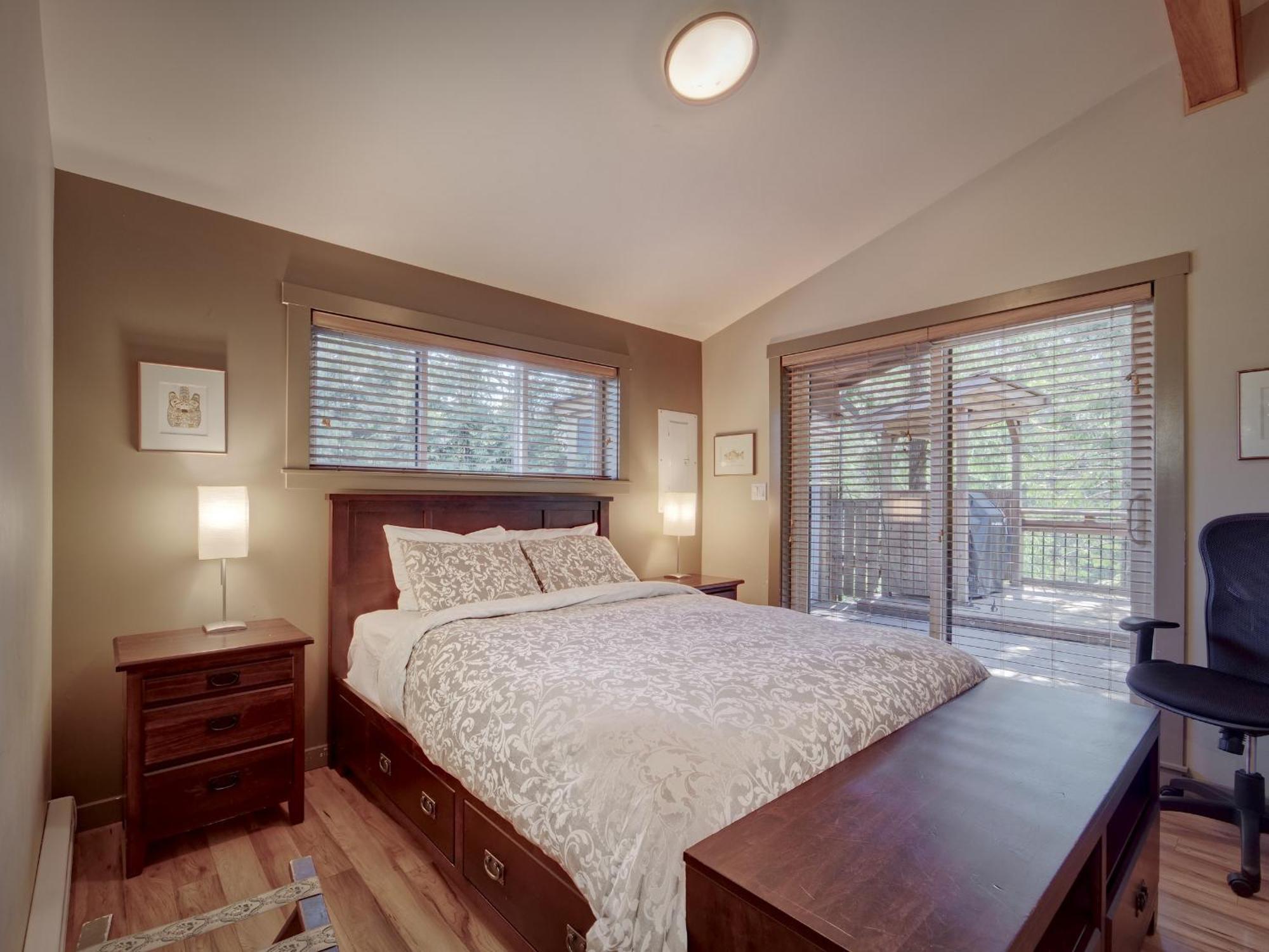 Handsome Dan'S Vacation Cottage Rentals Port Renfrew Habitación foto